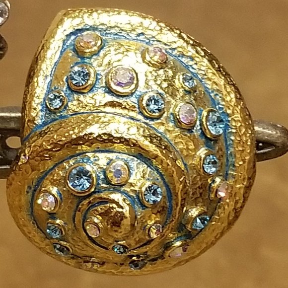 VINTAGE STATEMENT JOSE & MARIA BARRERA CRYSTAL SHELL BEACH CLUSTER GOLD EARRINGS - Picture 8 of 13